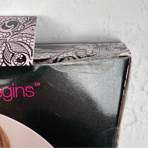 Seven ‘til Midnight Black Merrywidow Set One Size butterfly thong lingerie NIB - Picture 9 of 9